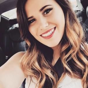 Meet your Posher, Kenna